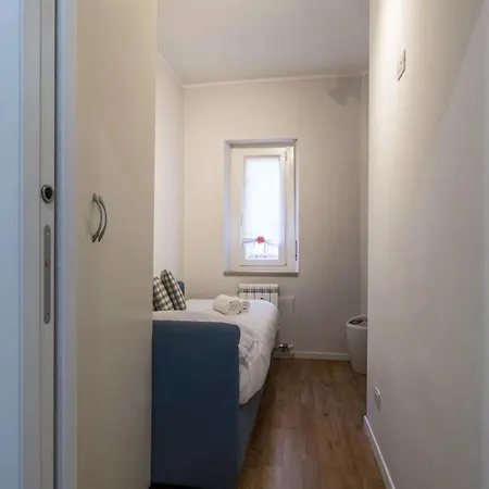 Διαμέρισμα Easylife - Moderno E Fresco Trilocale In Uno Dei Piu Moderni Della Citta Gioia-porta Nuova